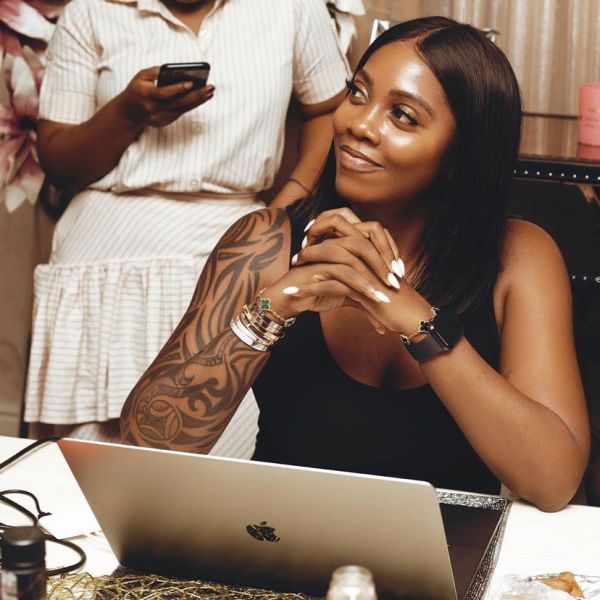 Tiwa Savage Porn - OgÃ©lle Goes Tough On Channels Publishing Tiwas Sexual Video - AAMN