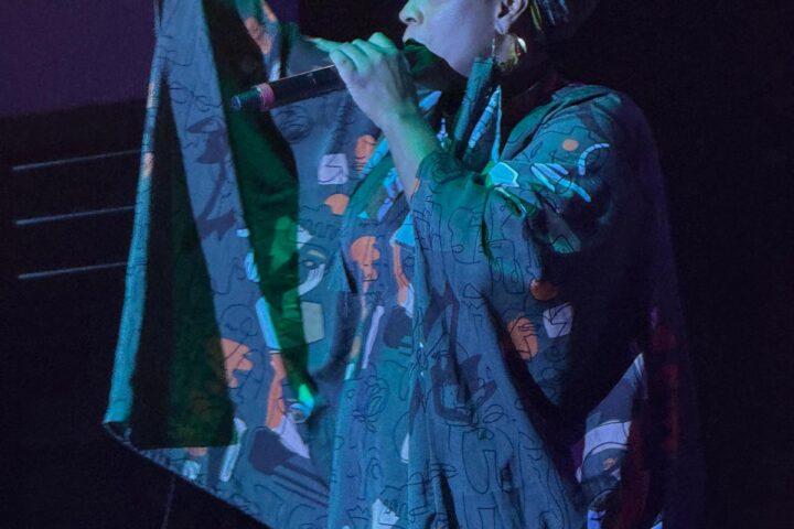 Kim Poole Performing at SheRhythms Photo TenGOL